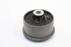 Audi TT 8N Lower Rear Axle Arm Rubber Bush Mounting New Genuine 1J0505171B (Item #369373) 