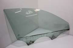 Audi A3 8V 5 Door Sportback OS Right Front Door Window Glass 8V4845202A (Item #432227) 