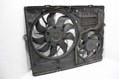 Audi Q7 4L Cooling Radiator Twin Electric Fans in Panel 7L0121203J (Item #378057)