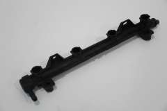 Audi A2 1.4 Petrol Fuel Injector Rail and Injectors 036133320 (Item #383009)