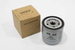 Audi A1 8X 1.0 Petrol Engine Oil Filter New Genuine 04E115561AC (Item #389677) 