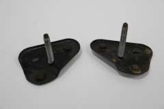 VW EOS 1F Engine Undertray Mounting Brackets Pair 1Q0825343 (Item #391468) 