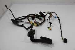 VW Golf Mk6 OS Right Front Door Wiring Loom  5K4971120DS (Item #395207) 