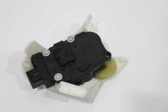 Audi A4 B8 NS Left Upper Climate Flap Positioning Motor and Bracket  8K2820892 (Item #455104) 