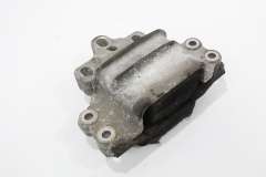 Audi A3 8P 2.0 NS Left Gearbox Mount 8J0199555D (Item #401758) 