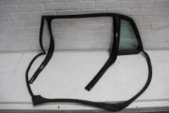 VW Phaeton D1 Rear NS Left Door Quarter Glass and Rubber Seal 3D4839431CH (Item #403389) 