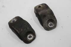 VW Phaeton D1 Front Anti Roll Bar Connecting Bracket Cap Pair 3D0411336 (Item #404667) 