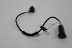 Audi Q5 8R Auxiliary Input 3.5mm Jack Plug  8R0035474B (Item #413843) 