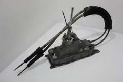 Audi TT 8J 6 Speed Gear Selector Mechanism Lever Linkage 8J0711049G (Item #417257)