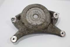 Audi A5 8T OS Right Front Hub Carrier Top Mount 8K0412384F (Item #448906)