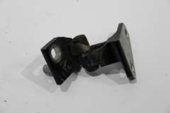 VW Jetta Mk5 Front NS Door Upper Hinge 1K0831401L (Item #426428) 