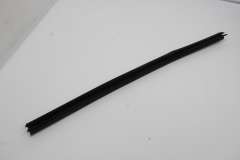 VW Phaeton D1 Rear NS Left Door Window Lower Rubber Water Seal 3D4839471C (Item #426993) 