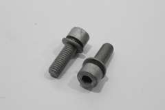 Audi A2 8Z EGR Valve Securing Bolts x2 New Genuine M8x25 N90292903 (Item #451789)