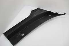 VW Passat B8 OS Right Lower Windscreen Trim Water Channel  3G2819402E (Item #427559) 