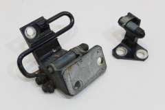 VW Passat B7 Rear NS Left Door Hinges Upper and Lower 3C8833411B (Item #433134)