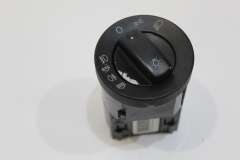 Audi A4 B7 Light Switch Panel With Front Fogs	 8E0941531C (Item #439193) 
