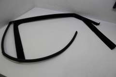 Seat Leon 5F 4 Door Rear NS Left Window Rubber Seal New Genuine 5F4839431P (Item #440809) 