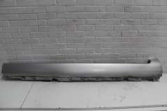 Audi A8 D3 LWB OS Right Lower Sill Cover Light Silver LY7W 4E0853860D (Item #442493) 