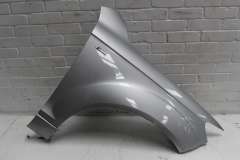 Audi Q7 4L Front OS Right Wing Fender Ice Silver LX7W 4L0821102 (Item #442544)