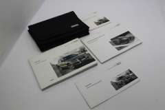 Audi Q5 8R Owners Manual Handbook Quick Reference and Wallet 1115618RB20 (Item #454794) 