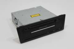 Audi Q5 8R Multimedia Stereo Radio Head Unit CD MP3 SD Card 8T2035666F (Item #442745) 