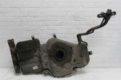 Audi Q5 8R Diesel Fuel Tank 8R0201060AL 8R0201021 (Item #443951)