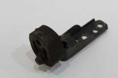 VW Passat B7 1.6 2.0TDi Exhaust Pipe Bracket  3C0253144E (Item #445057) 
