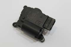 VW Passat B7 Climate Flap Positioning Motor 1Q0907511Q (Item #445184) 