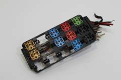 Audi A8 D2 Relay Fuse Box Holder Bracket 4D0937503 (Item #450930) 