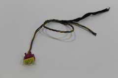 Audi 4 Pin Connector Plug and Short Length of Wire 8D0972586 (Item #451923) 