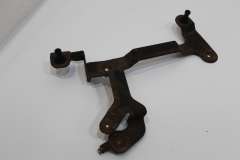 VW Passat B6 3.2 Air Box Air Filter Housing Mounting Bracket 1K0129671B (Item #453525) 