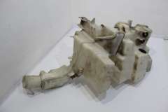 VW Passat B6 Windscreen Washer Bottle  Reservoir 3C0955453E (Item #453544)