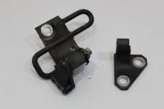 VW Passat B6 Front NS Left Rear Door Hinges Black 3C0831401D (Item #453567)