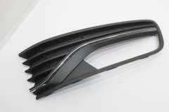 VW Polo Mk5 OS Right Lower Bumper Grill Fog Light Surround 3C0853666K (Item #455348) 