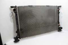 Audi A7 4G 3.0TDi V6 Cooling Radiator  (Item #456286)