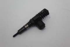 Audi A4 B7 2.0TDi Diesel Fuel Injector  (Item #463440) 