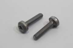 Audi A1 GB Oil Pump Fixing Bolts Screws M8x35 New Genuine N10736001 (Item #466099) 