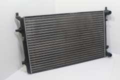 Audi A3 8P 1.6 Petrol Coolant Radiator For Manual Cars Aftermarket (Item #468244)