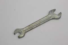 Audi A8 A7 A6 A5 A4 A2 TT VW 10mm 13mm Spanner from Tool Kit N0300574 (Item #440777) 