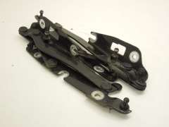 Audi A4 B6 Saloon Pair Boot Hinges 8E5827301G (Item #453365)