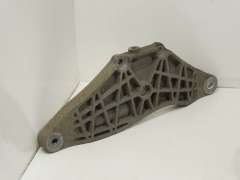 Audi A4 B6 Rear Differential Support Bracket 8E0599287K (Item #43567) 